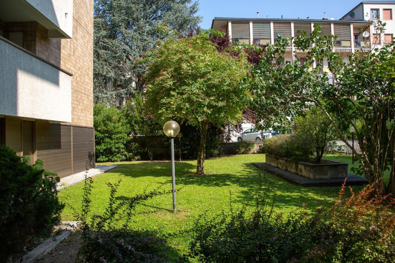 Tranquillo Bilocale Vicino Al Centro Storico Apartamento Bolzano Exterior foto